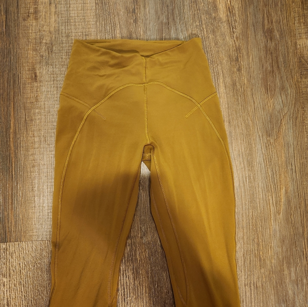 Lululemon leggings